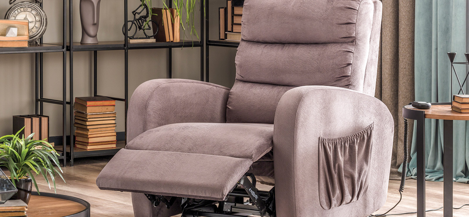 ENRIC High quality, comfortable, functional... Enric Single Recliner - Lift Mechanism