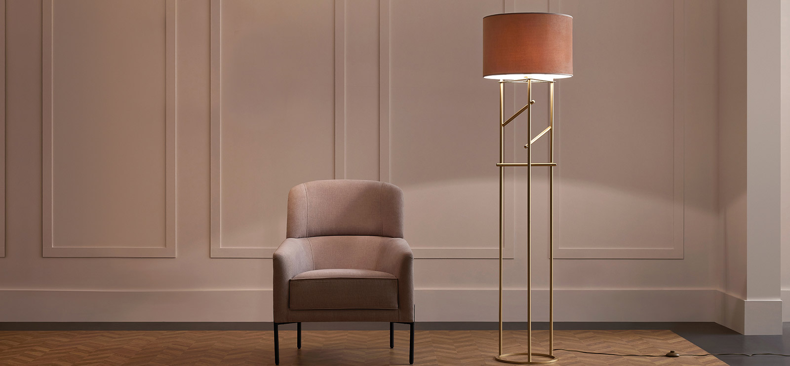 CASTEL Sophisticated Interpretation to Decoration...