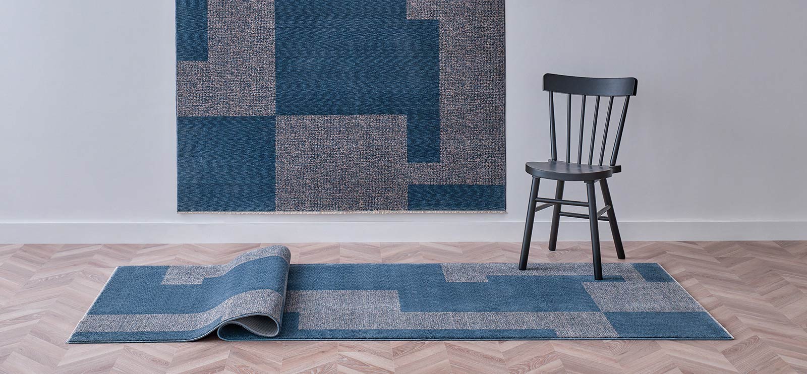 Details Reflecting Nature 