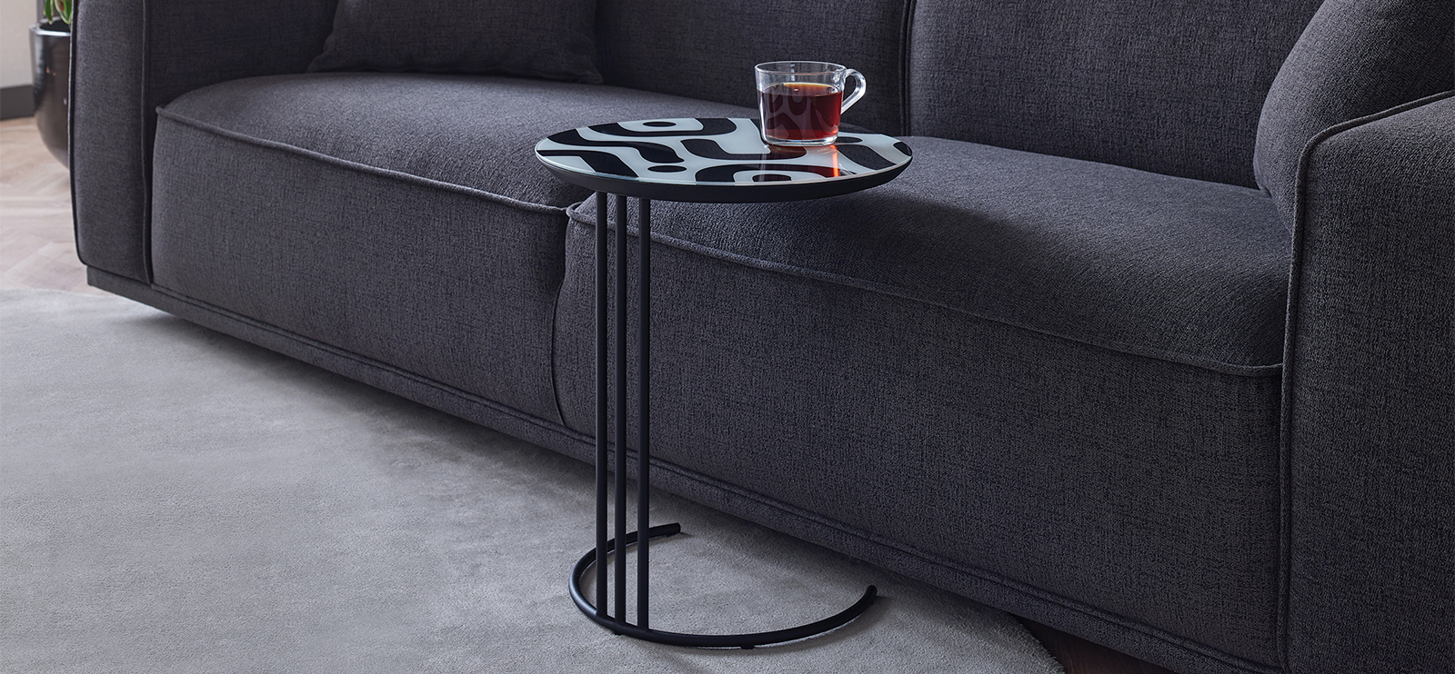 LIVIA Modern and Natural Style