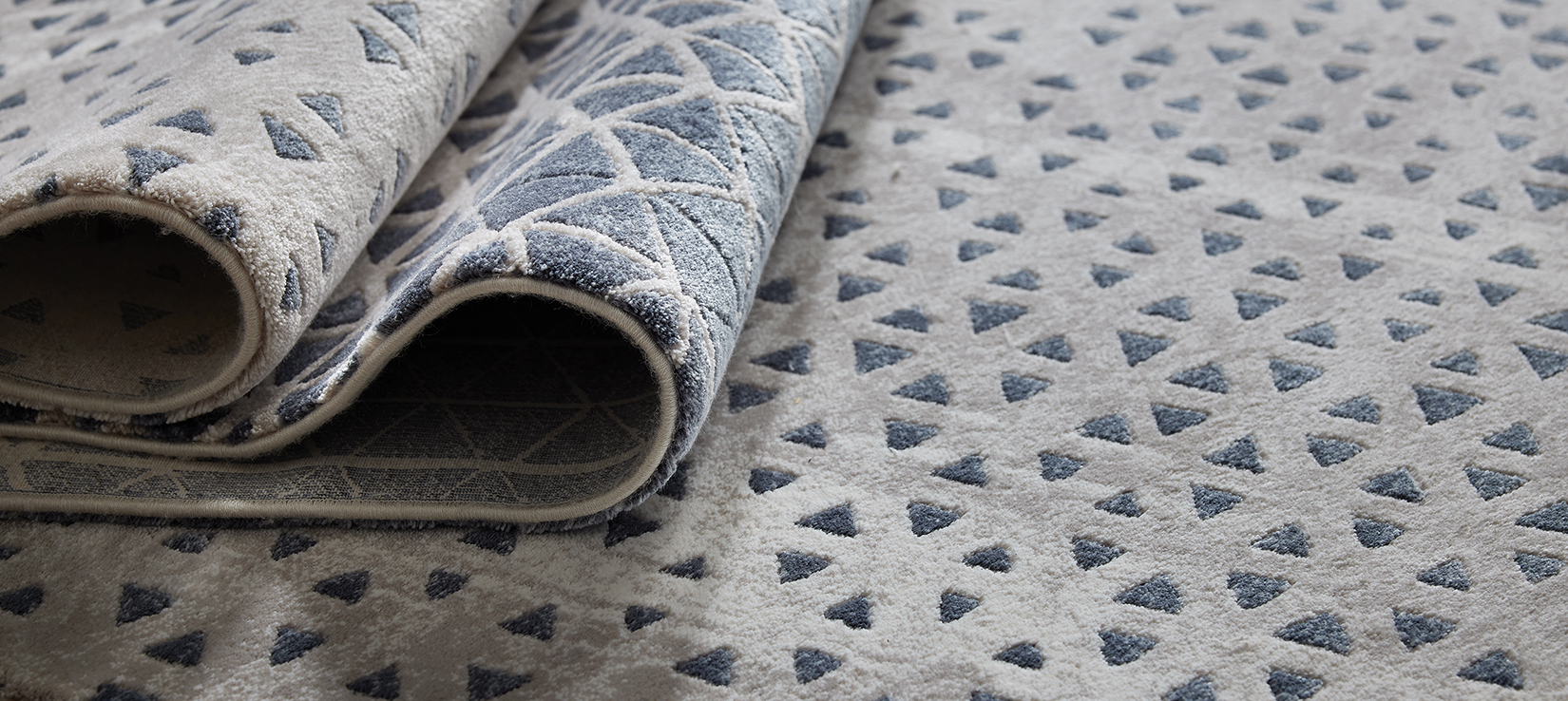 SERAFINO Elegant Dynamism